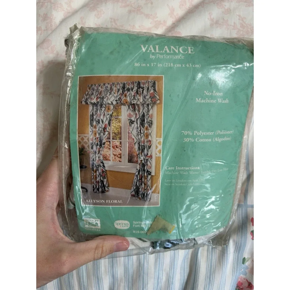 Vintage Valance 1 ALLYSON FLORAL Valances New Old Stock Usa 86